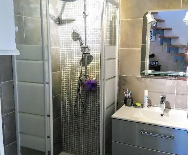 Апартаменты Petit Duplex Atypique *