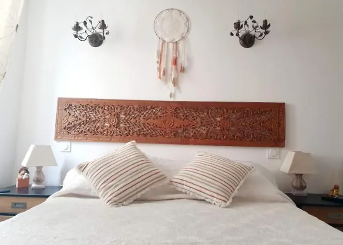 Apartment Petit Duplex Atypique